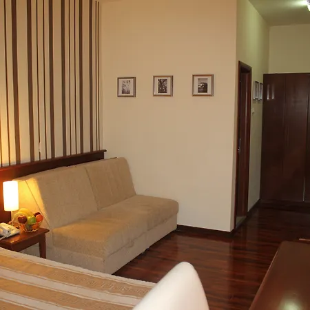 Centar Hotel 3*