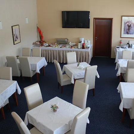 Centar 3* Skopje