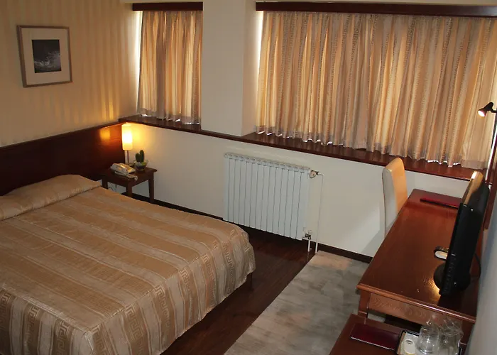 Hotel Centar Escópia